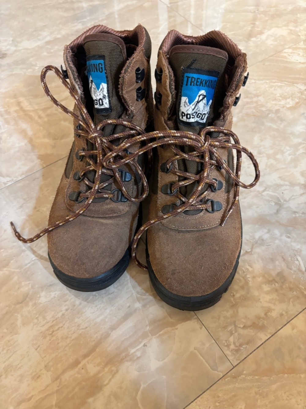 Postigo Trekking Brown Suede Hiking Boots